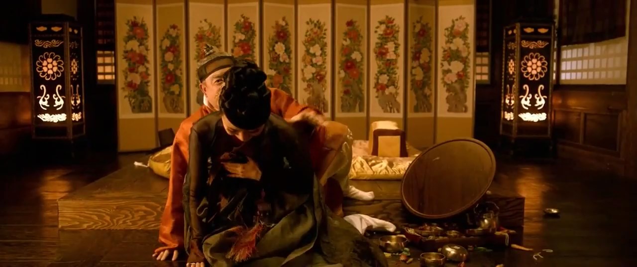 Efendi ve Hizmetçileri 720p Asyalı Erotik Filmi izle