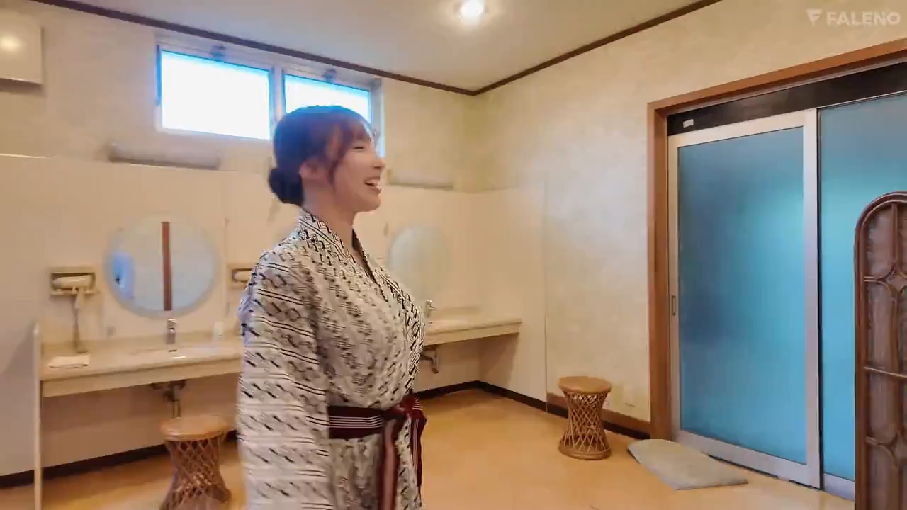 Japonların Özel Saunaları Erotik Film izle